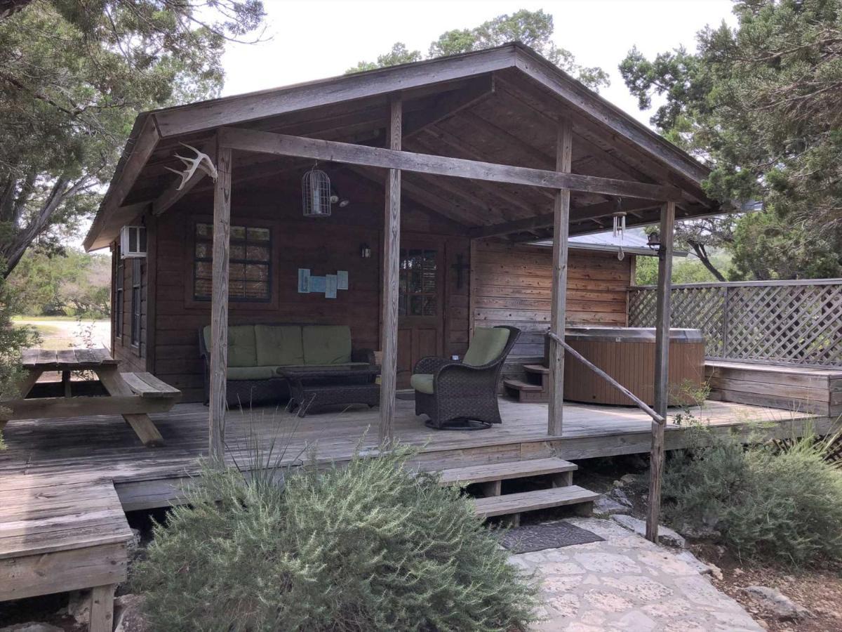 Rockin' B Ranch Love Shack Pipe Creek Exterior foto